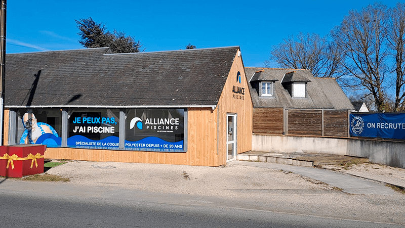 ATTITUDE PISCINES 37